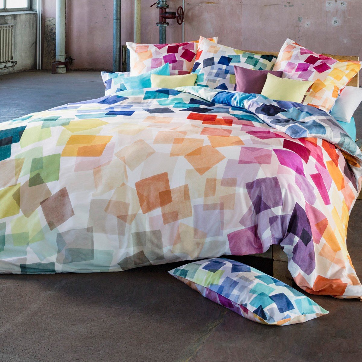estella-mako-satin-bettw-sche-puzzle-multicolor-135x200-80x80-cm-rei-verschluss image 3