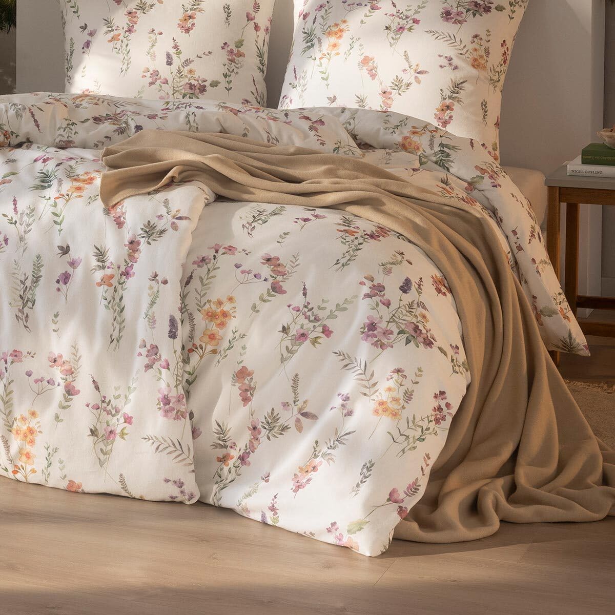 estella-kuschelflanell-bettw-sche-millefleur-multi-blumen image 4