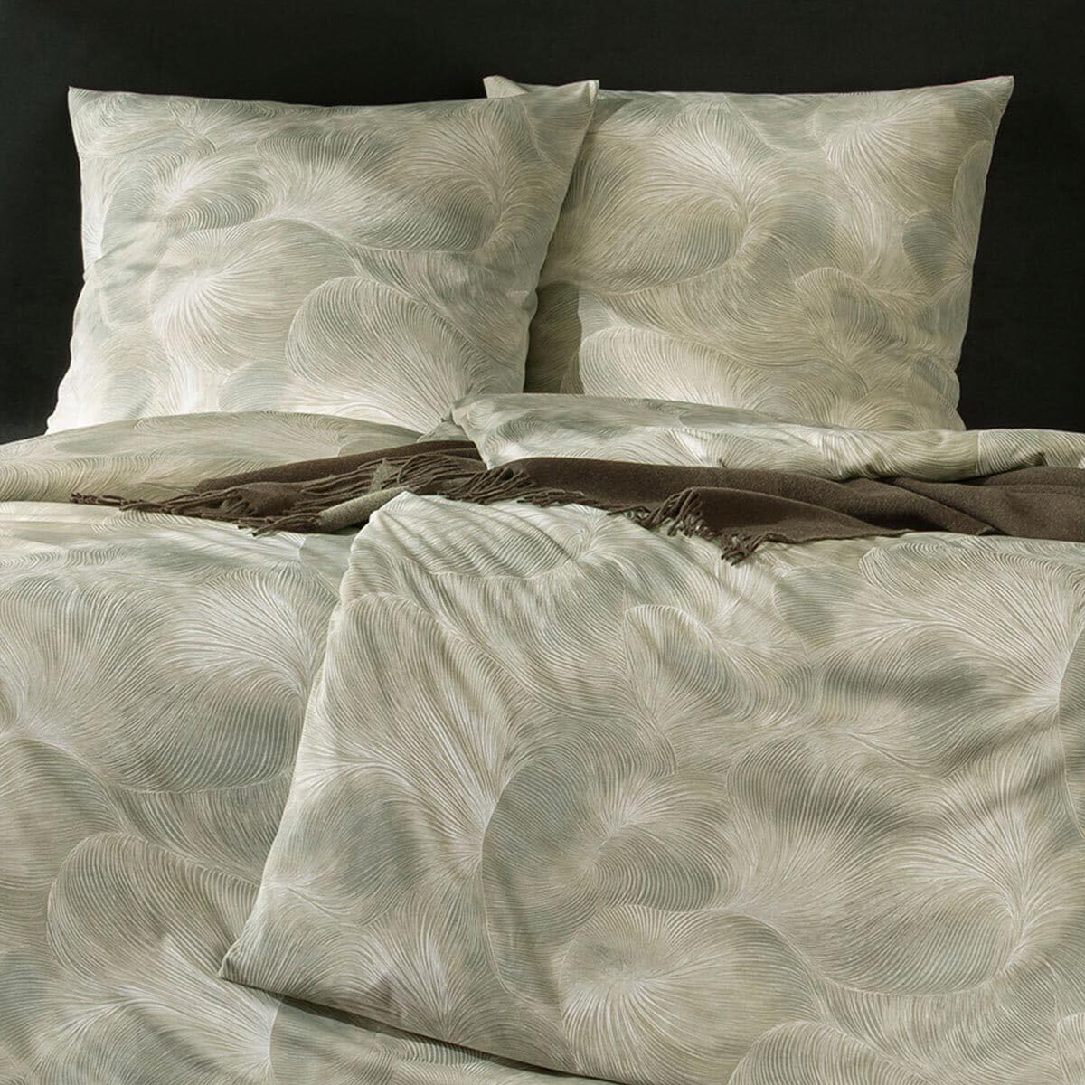 estella-marco-bettw-sche-khaki-155x220-cm-80x80-cm-100-baumwolle-mako-interlock- image 4