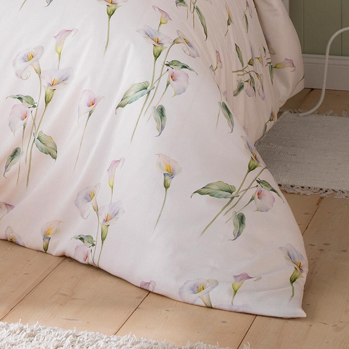 estella-satin-de-luxe-bettw-sche-calla-gr-n-155x220-80x80-40x80 image 4