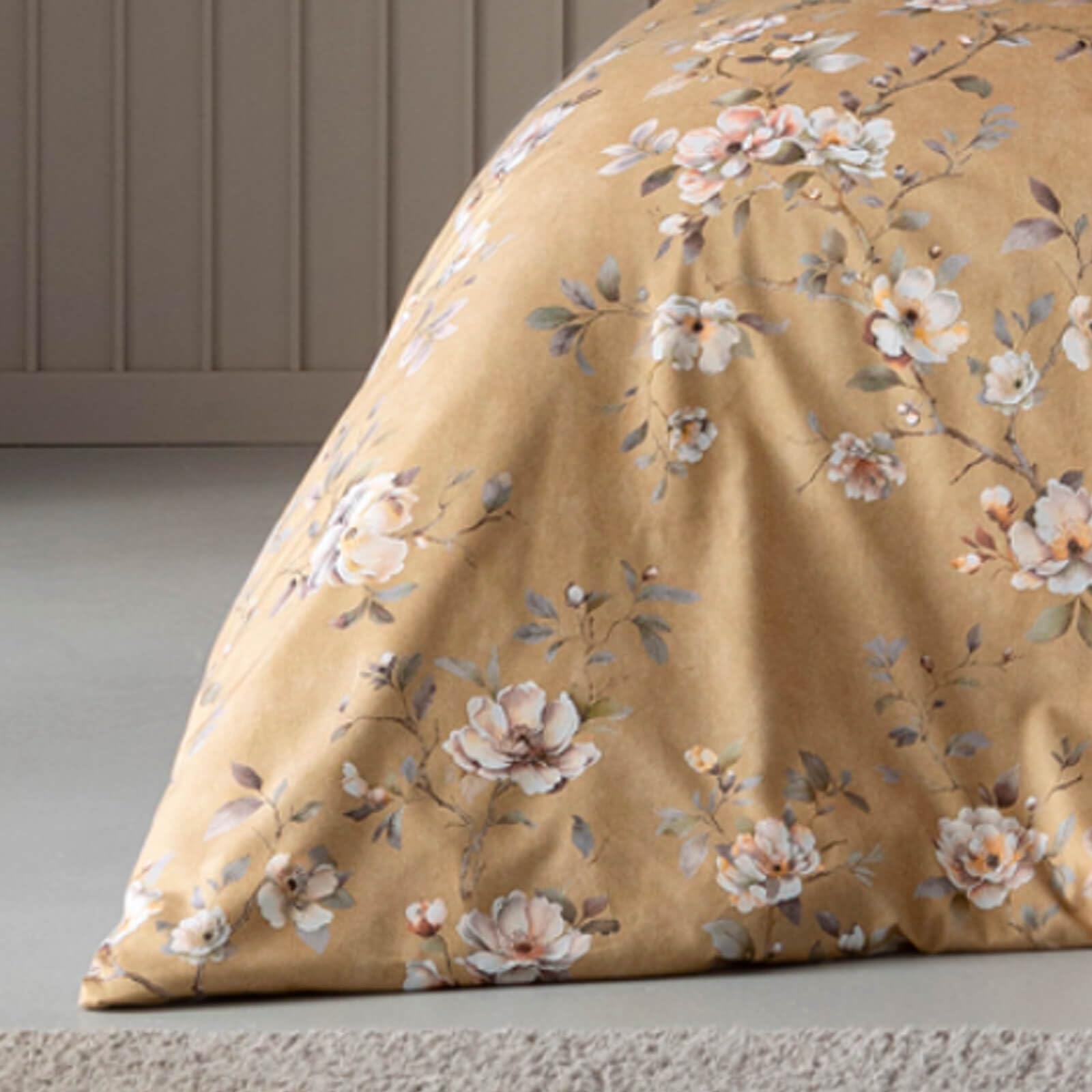 estella-lara-mako-satin-bettw-sche-135x200-messing-creme-floral-7954-740 image 6