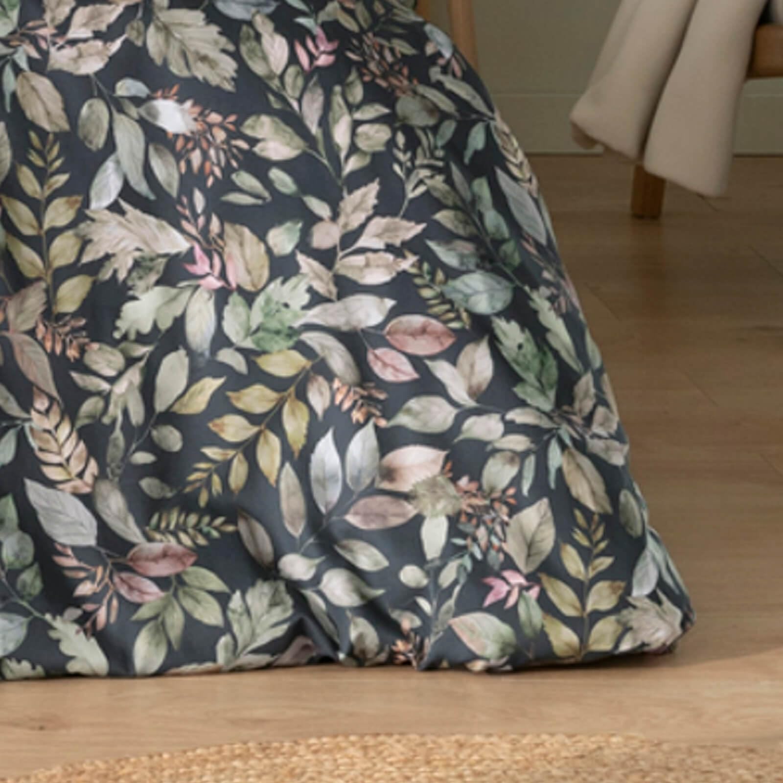 estella-mako-satin-bettw-sche-nadja-3-teilig-155x220-cm-anthrazit-bl-tter-gr-n image 6