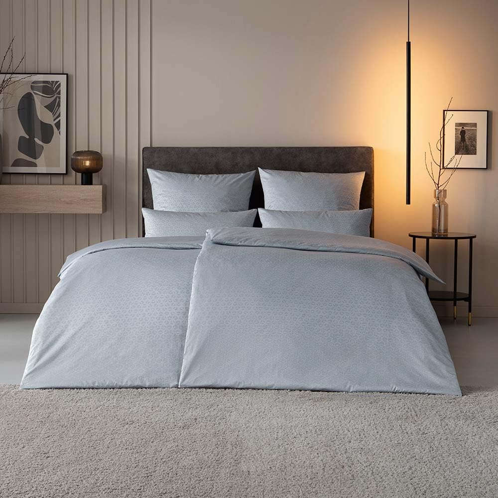 estella-paul-schweizer-premium-satin-bettw-sche-grau-155x220-3-teilig image 1