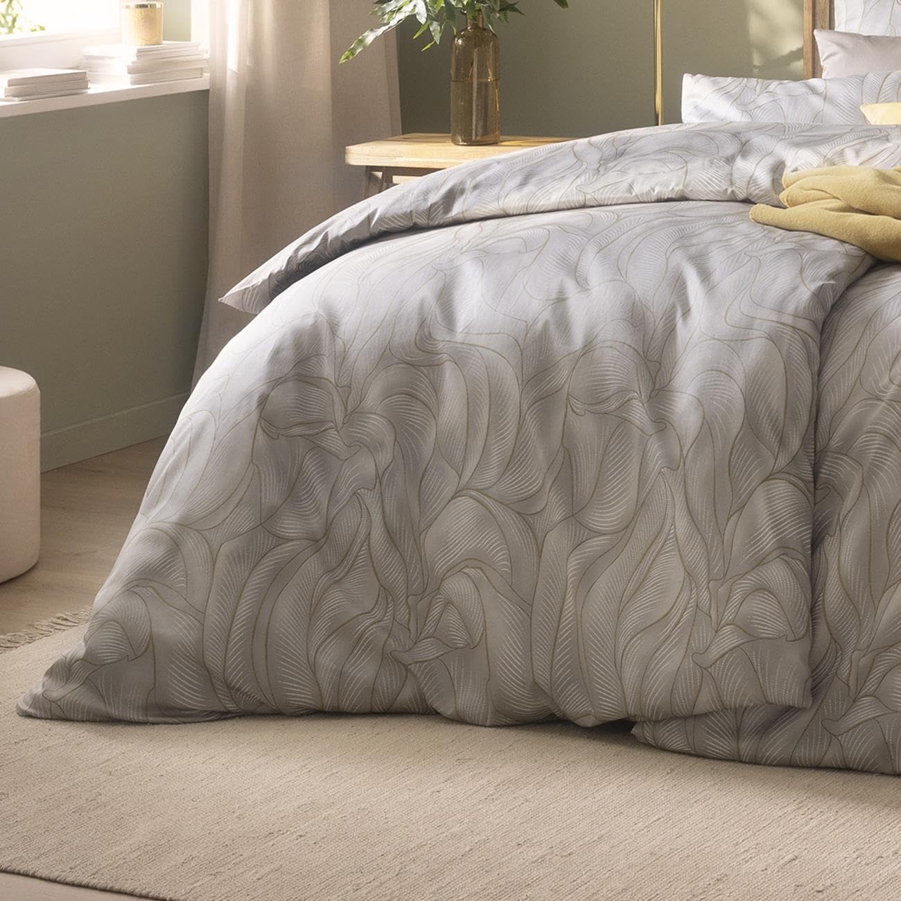 estella-hilda-7700-820-mako-satin-bettw-sche-135x200-cm-80x80-cm-in-silber image 4