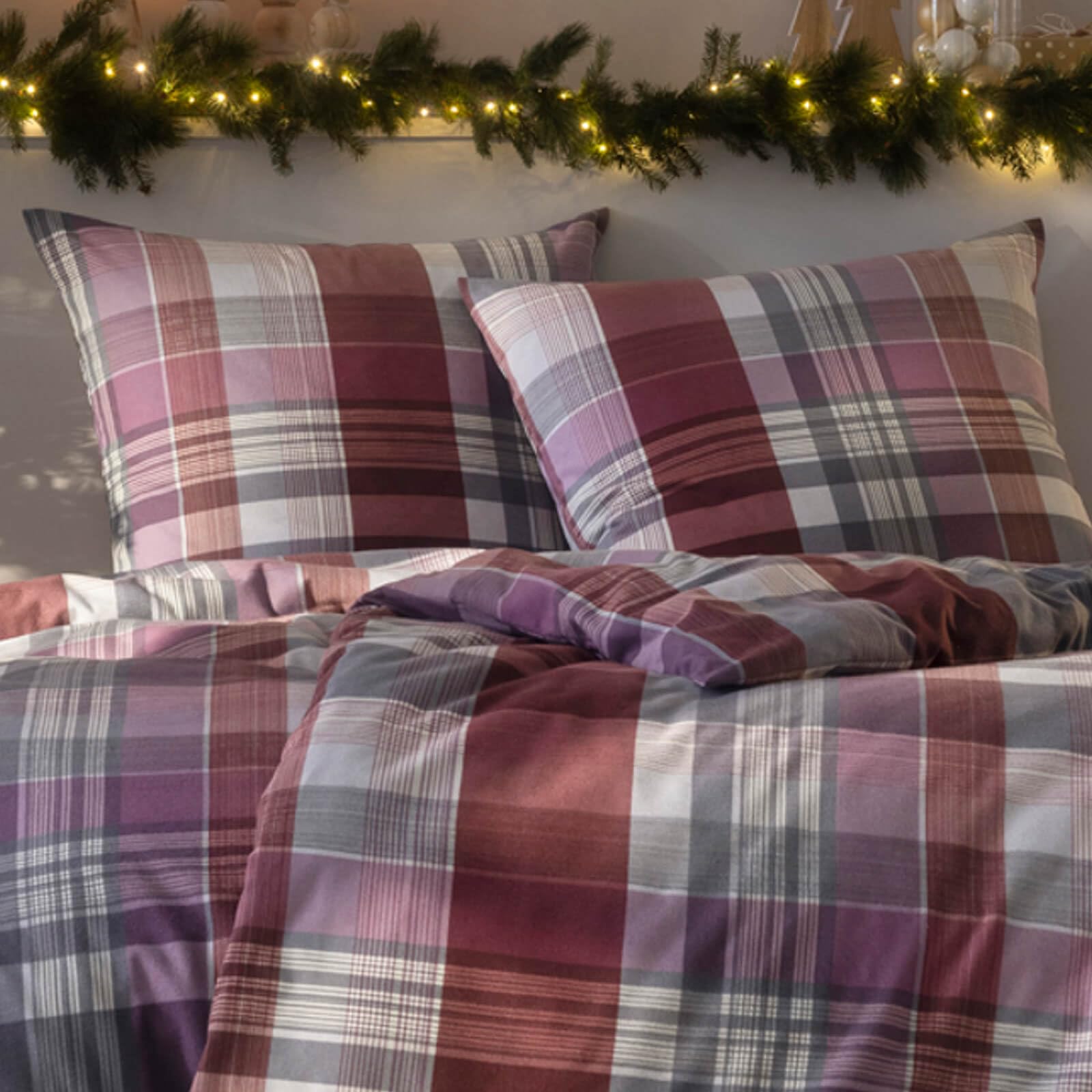 estella-ambros-4473-kuschelflanell-bettw-sche-aubergine-karo-135-x-200-cm image 5
