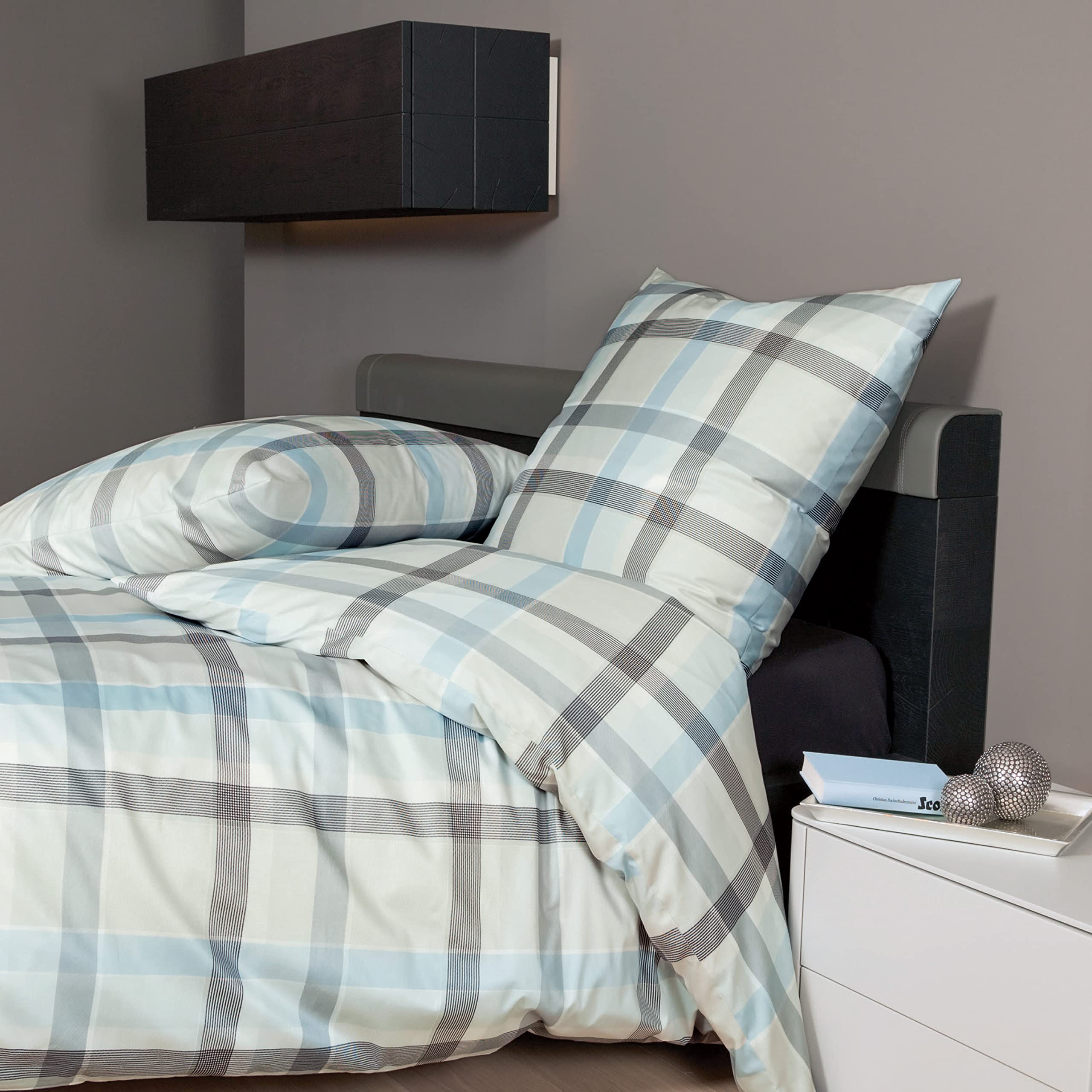 janine-moments-mako-satin-bettw-sche-240x220-2x-80x80-mineralblau-98059-02 image 2
