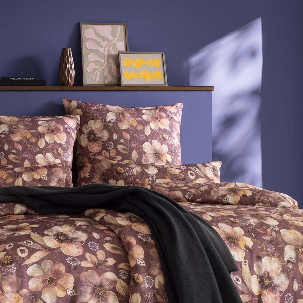 estella-ilona-bettw-sche-aubergine-140x200-70x90-40x80-cm-satin image 5