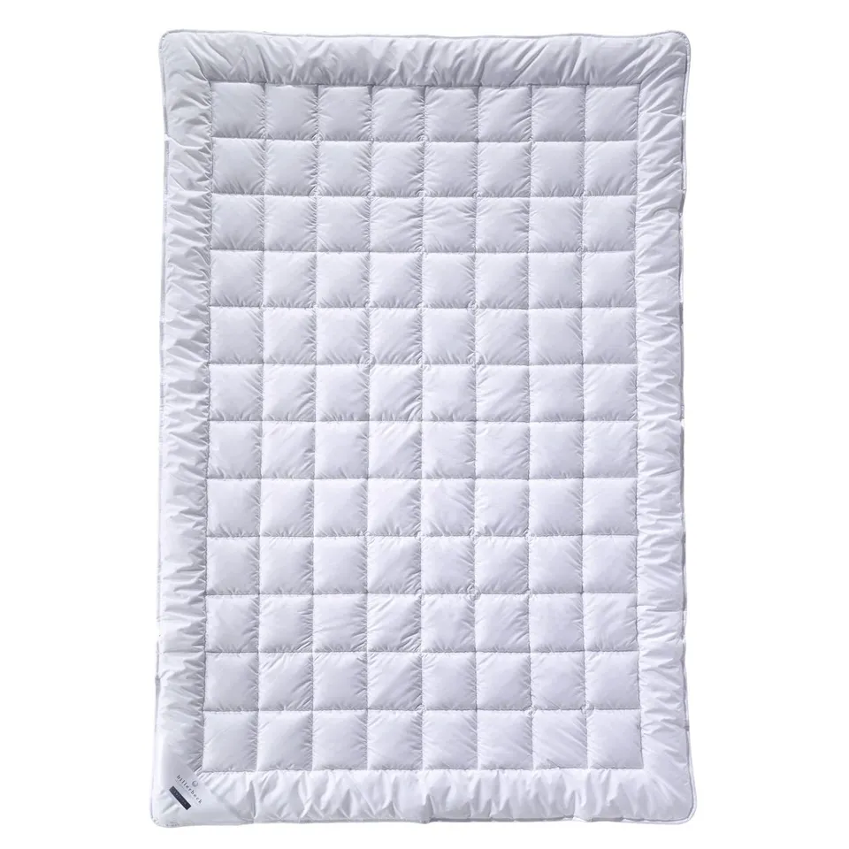 billerbeck-bettdecke-e22-wash-star-sommerdecke-155-x-220-cm-magicfill-95-hohlfas image 1