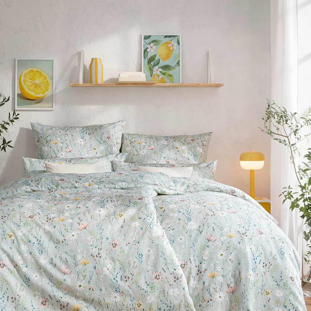 estella-celeste-mako-satin-bettw-sche-200x220-gr-n-blumenwiese-sommer-7961-530 image 5