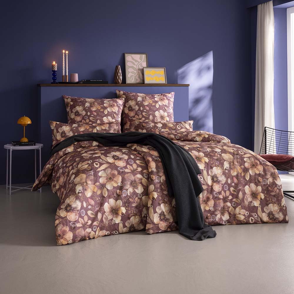 estella-ilona-bettw-sche-aubergine-140x200-70x90-40x80-cm-satin image 2