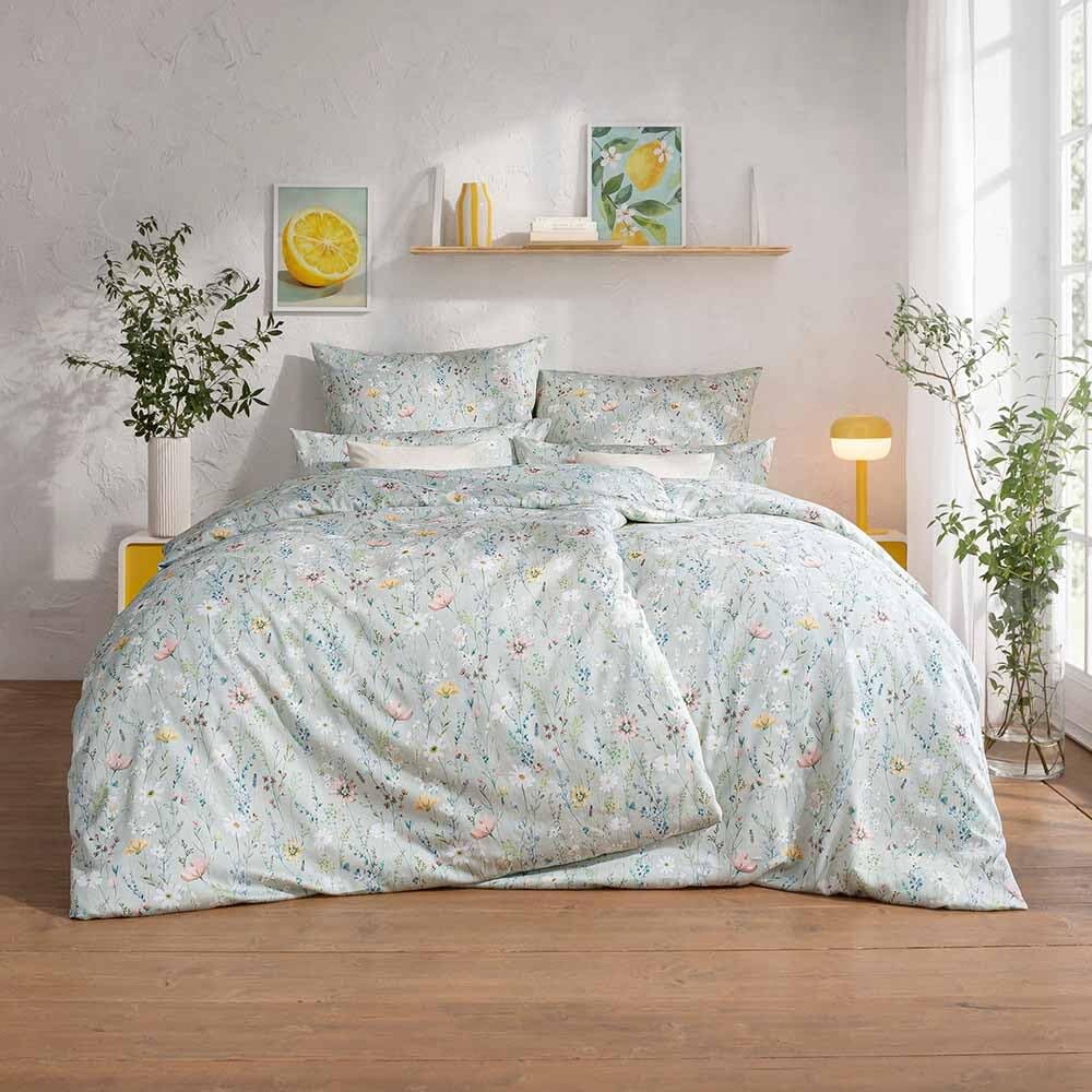 estella-celeste-mako-satin-bettw-sche-200x220-gr-n-blumenwiese-sommer-7961-530 image 1