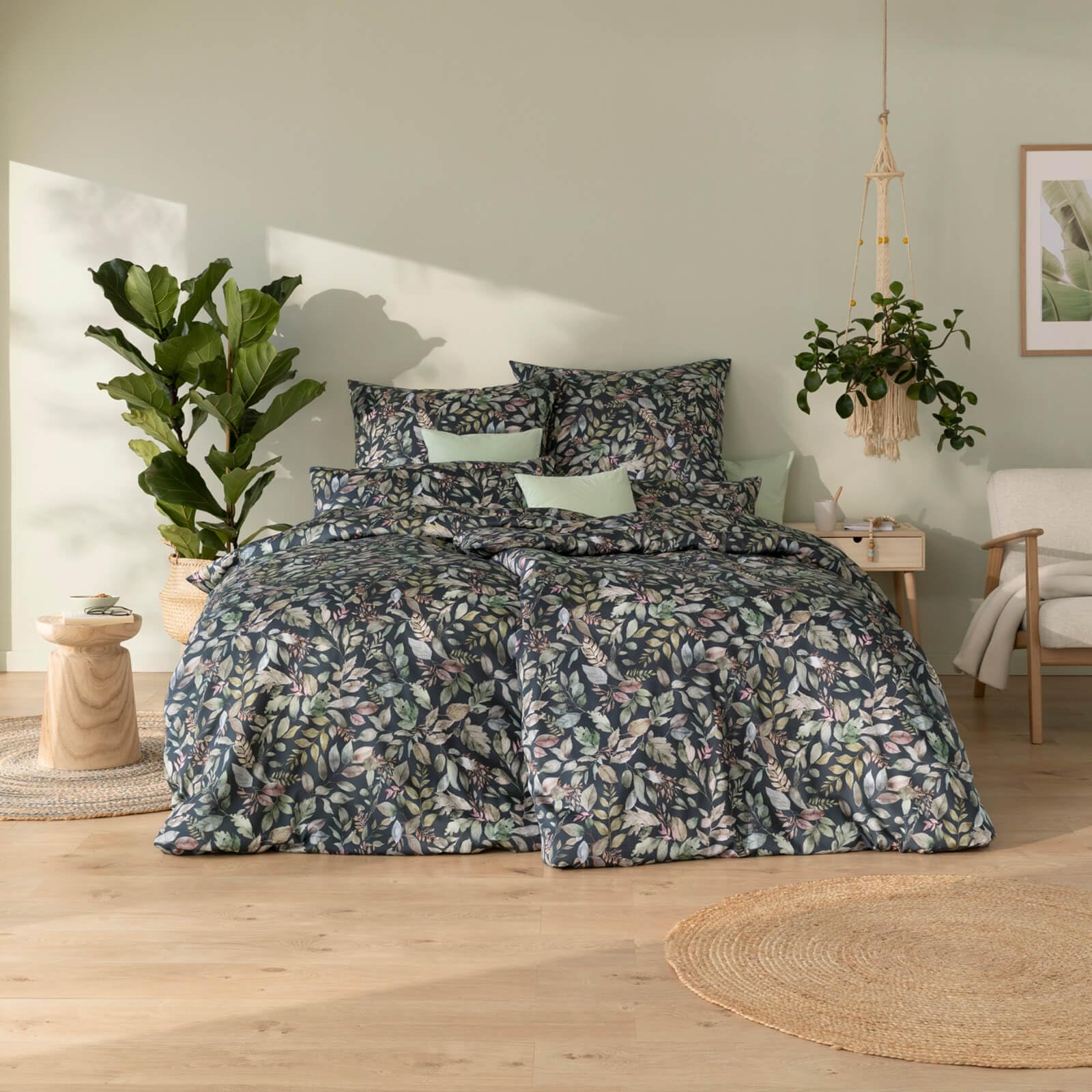 estella-mako-satin-bettw-sche-nadja-3-teilig-155x220-cm-anthrazit-bl-tter-gr-n image 4