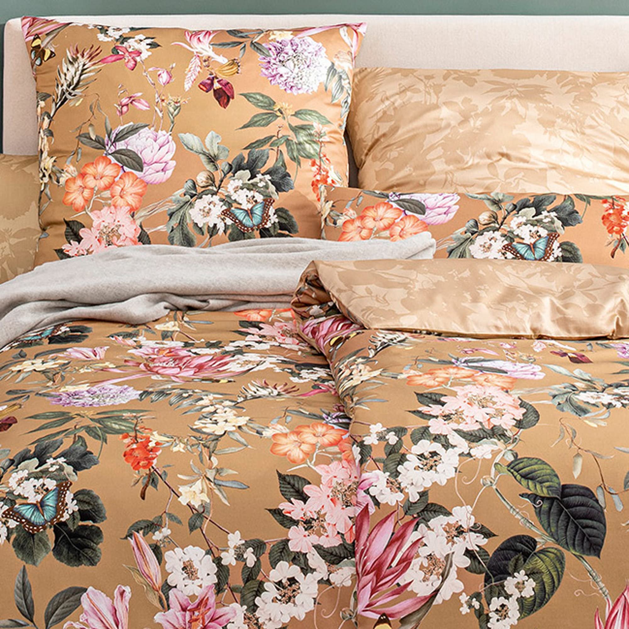 estella-mako-satin-bettw-sche-fiore-messing-155x200-cm-80x80-cm-40x80-cm image 3