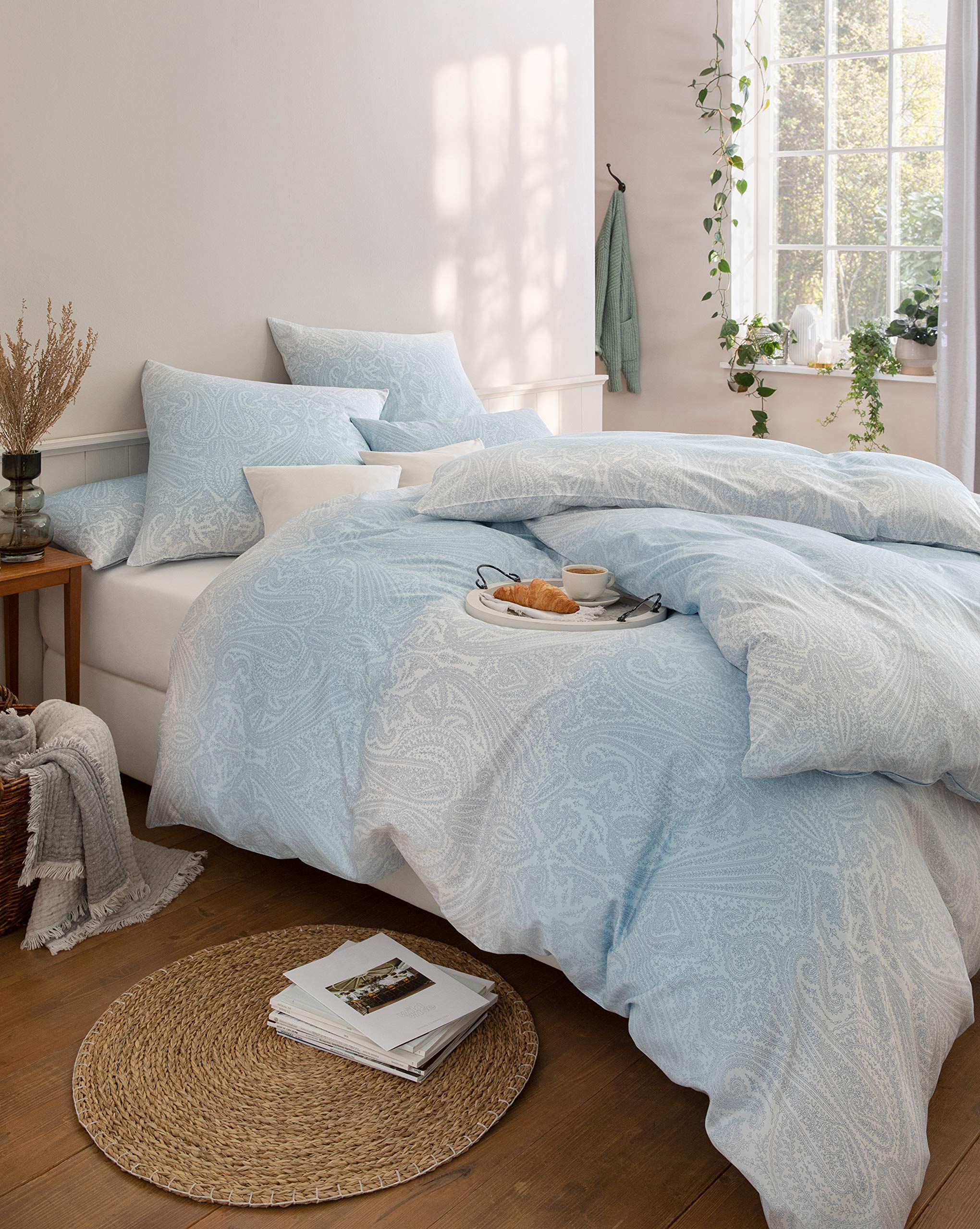 estella-satin-de-luxe-bettw-sche-otello-bleu-schweizer-premium-satin image 1
