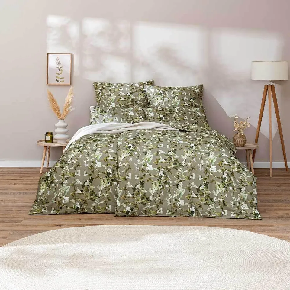 estella-mako-satin-bettw-sche-155x220-ivy-khaki-efeu-bl-tter-7606-16 image 1